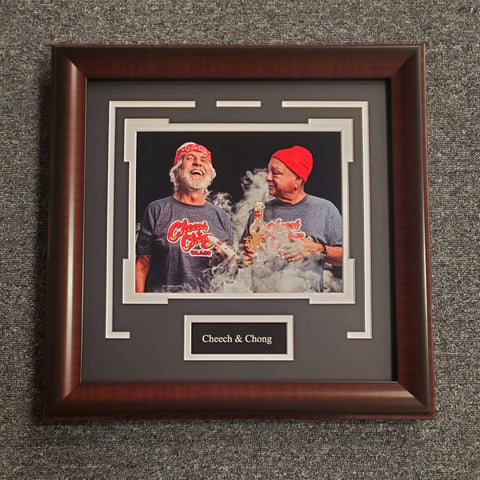 Cheech & Chong Unsigned 8x10 (0630)