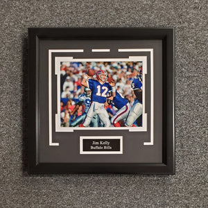 Jim Kelly Unsigned 8x10 (0423)