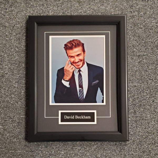 David Beckham Unsigned 8x10 (0044)